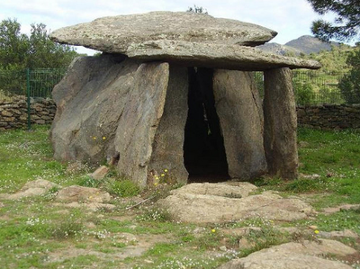 Dolmen de la Creu d'en Cobertella